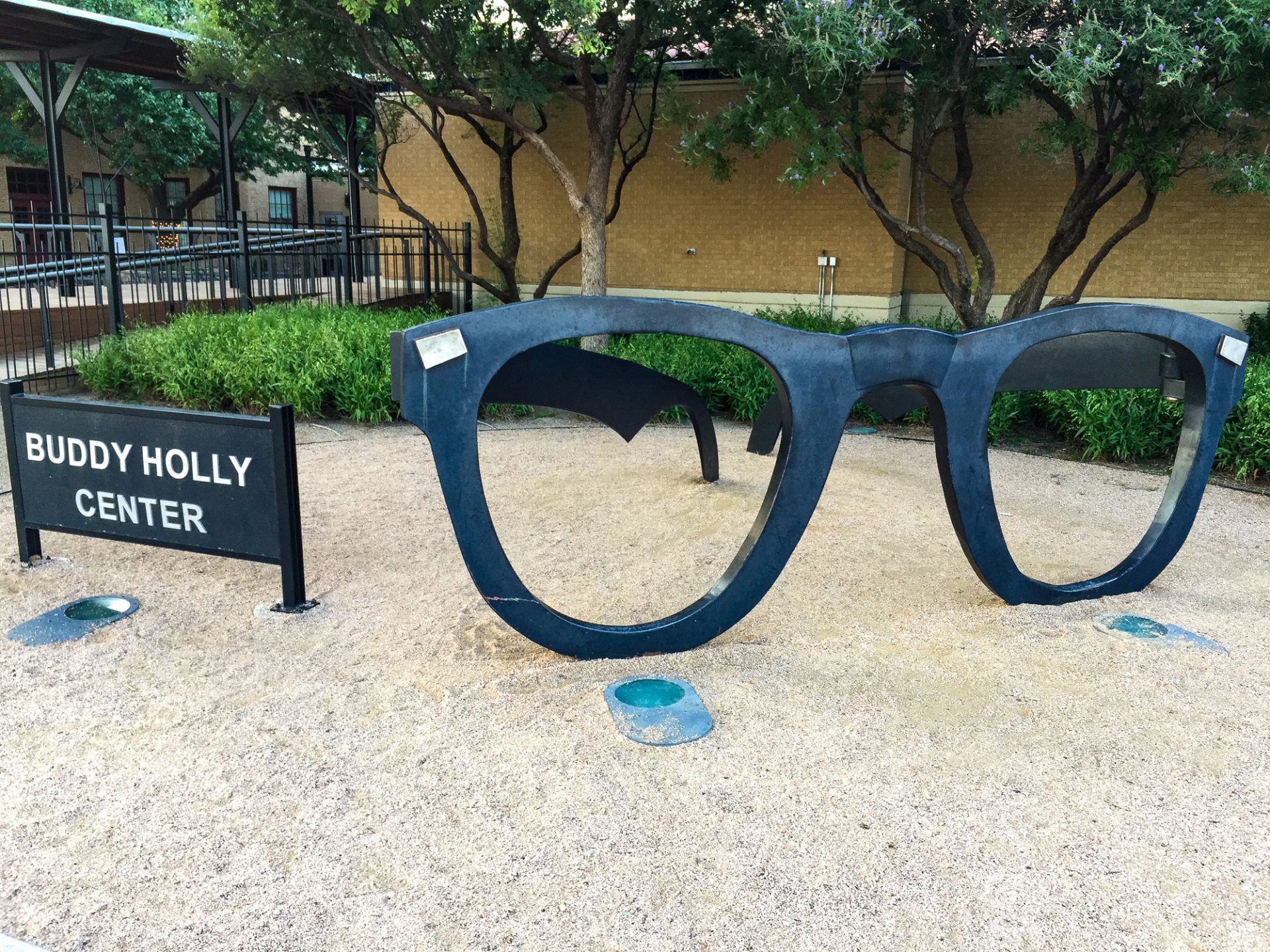 buddy holly glasses museum