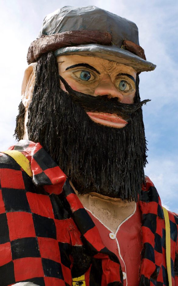 Paul Bunyan Statue Amazing America