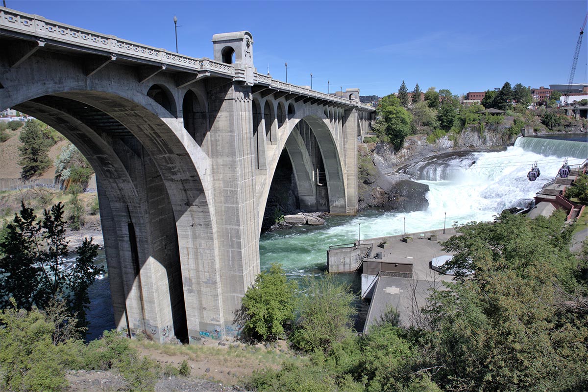 Spokane River in Spokane, Washington. Stock photo by Katherine Hood via Unsplash.